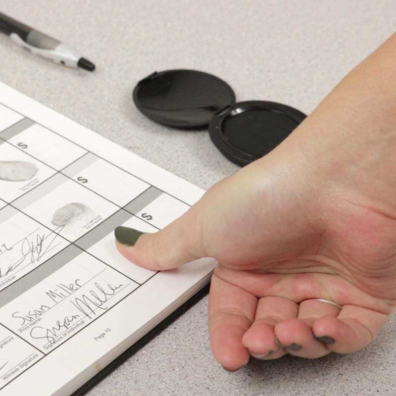 Inkless Thumbprint Pad - Image 7